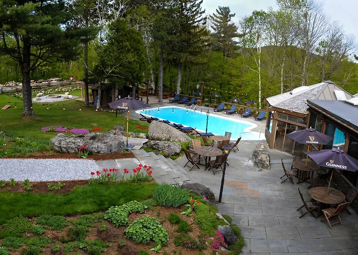 Summit Lodge